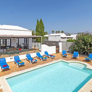  Villa Stephanie By Plus Spain